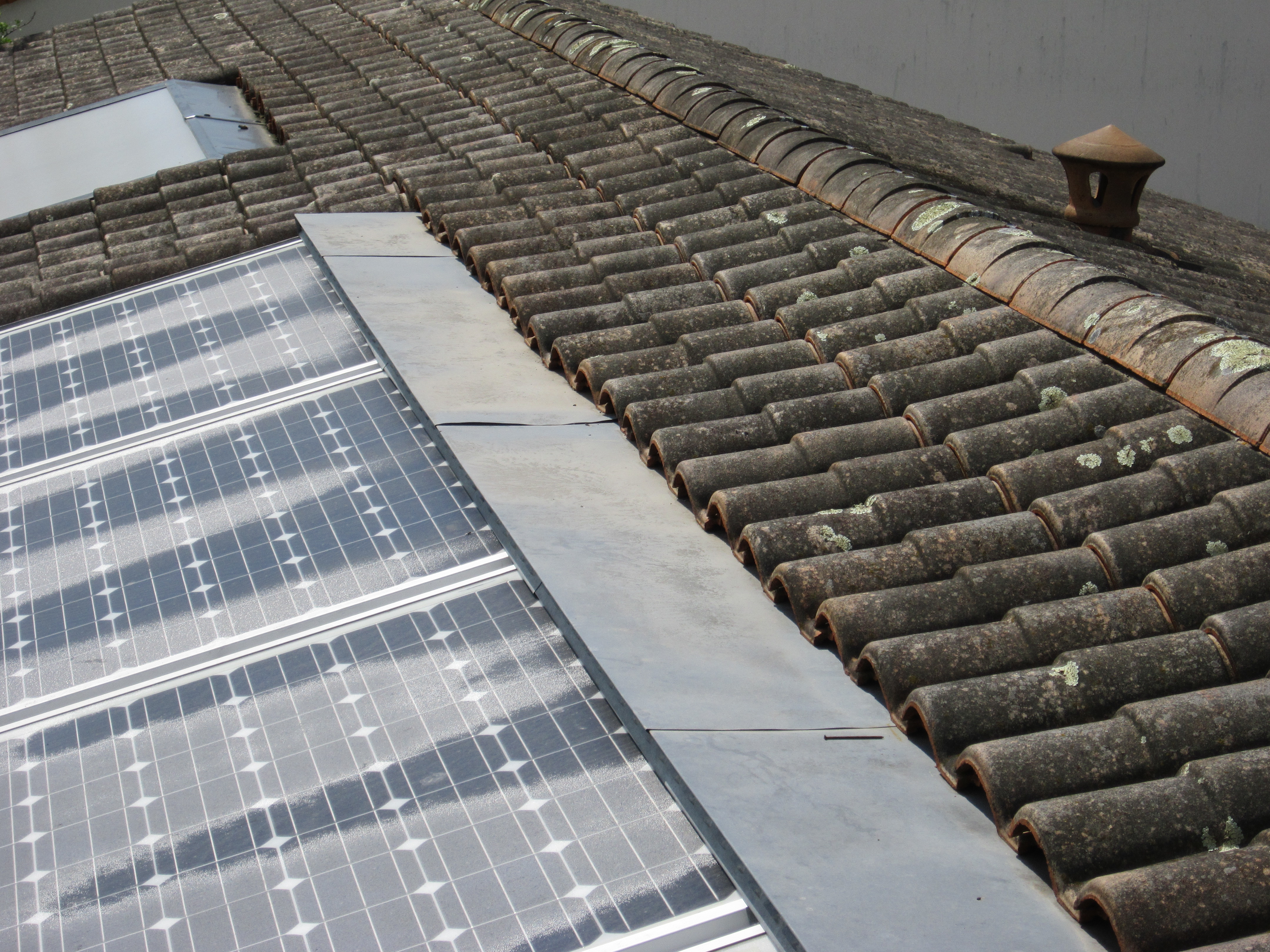 panneau solaire etanche