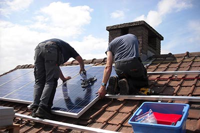 Reparation panneaux solaires