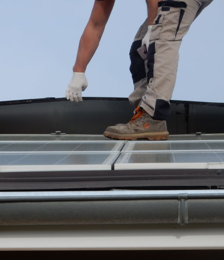 Intervention d'un Technicien France Dépannage Photovoltaique à Auxerre